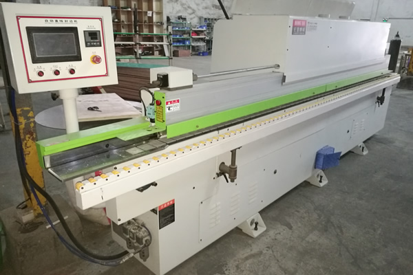 Automatic Edge Banding Equipment