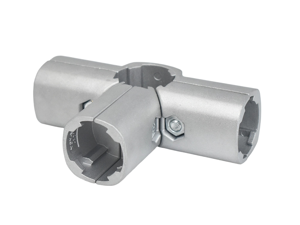 External sleeve three-way connector