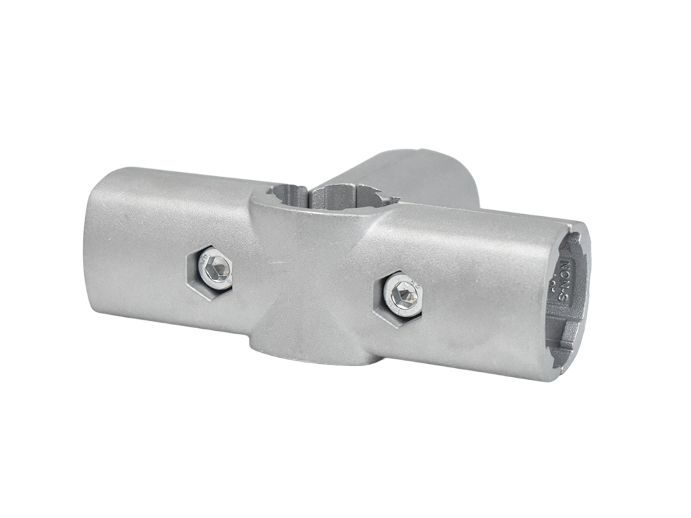 External sleeve three-way connector