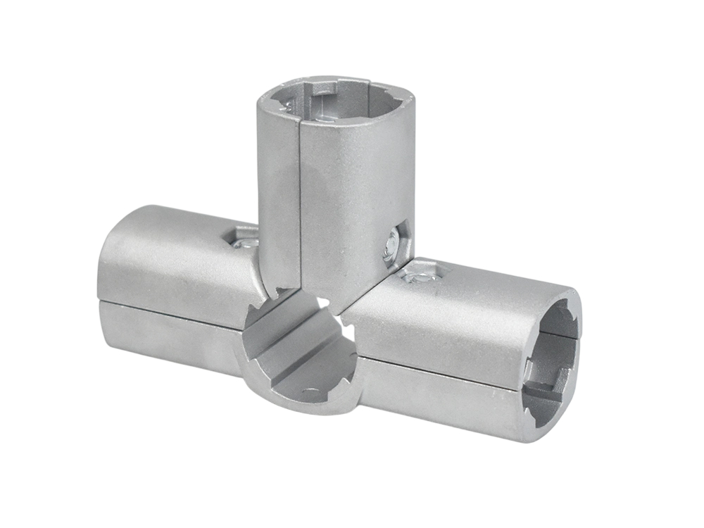 External sleeve three-way connector